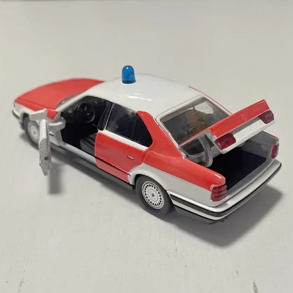 [Schabak] 1:43 BMW 1989 E34 535i Roadside Assistance modellbil Die-Cast