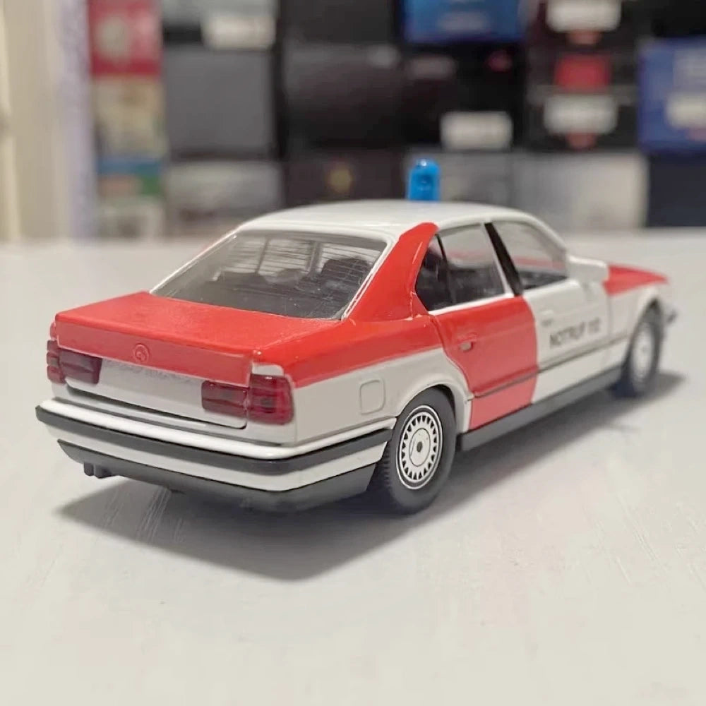 [Schabak] 1:43 BMW 1989 E34 535i Roadside Assistance modellino di auto Die-Cast