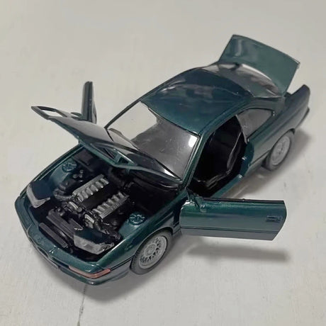 [Schabak] 1:43 BMW 1991 E31 850i Green Model Car Die-Cast