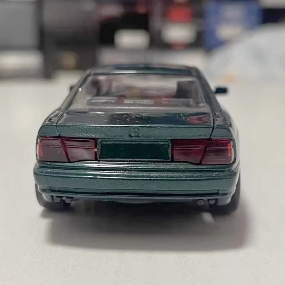 [Schabak] 1:43 BMW 1991 E31 850i grön modellbil Die-Cast