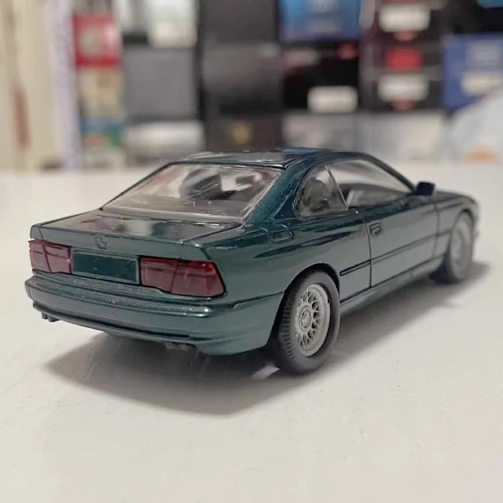 [Schabak] 1:43 BMW 1991 E31 850i grön modellbil Die-Cast