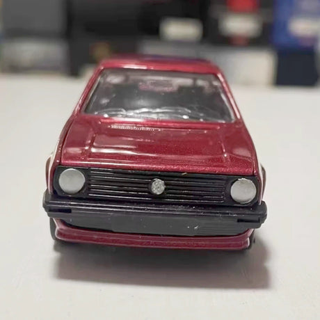 [Schabak] 1:43 Volkswagen 1983 Golf MK2 Red Model Car Die-Cast