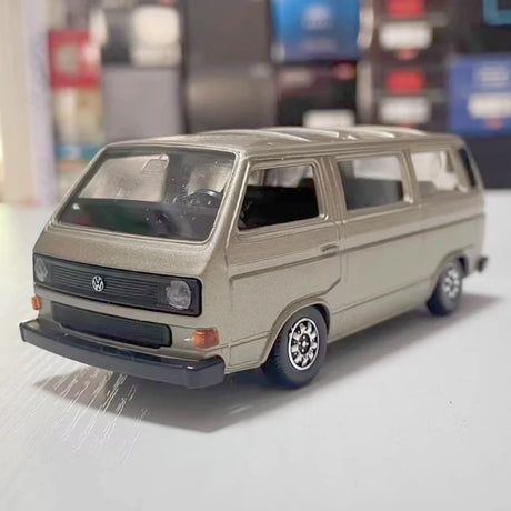[Schabak] 1:43 Volkswagen 1985 Caravelle Syncro Gold Model Car Die-Cast