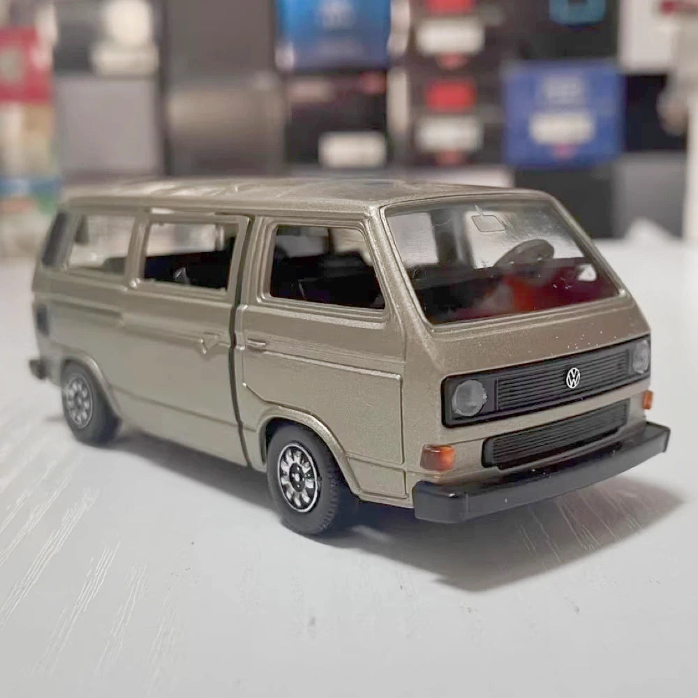 [Schabak] 1:43 Volkswagen 1985 Caravelle Syncro ou voiture miniature Die-Cast