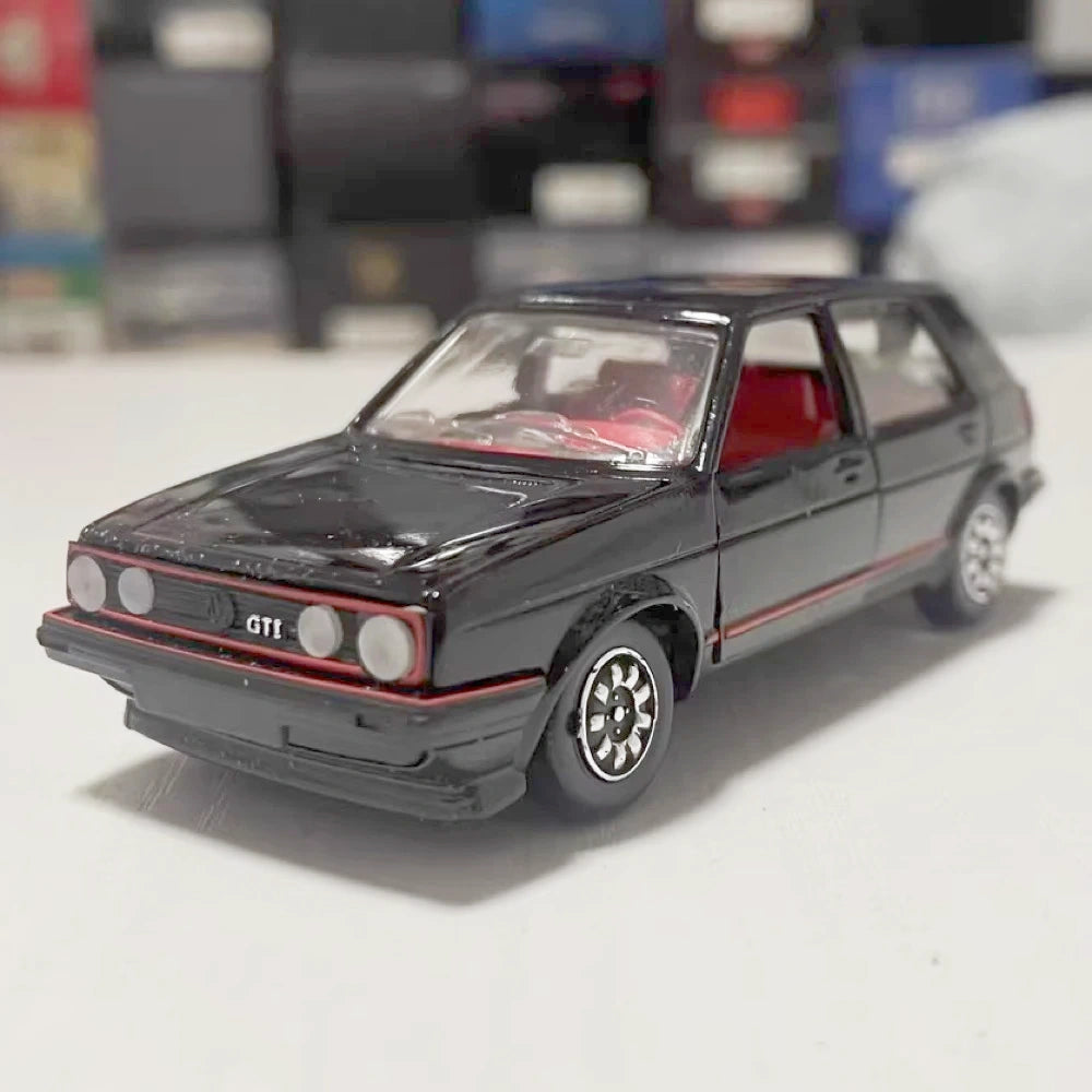 [Schabak] 1:43 Volkswagen 1985 Golf GTI MK2 Black Model Car Die-Cast