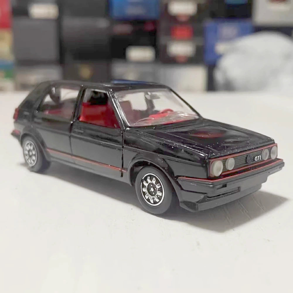 [Schabak] 1:43 Volkswagen 1985 Golf GTI MK2 Black Model Car Die-Cast
