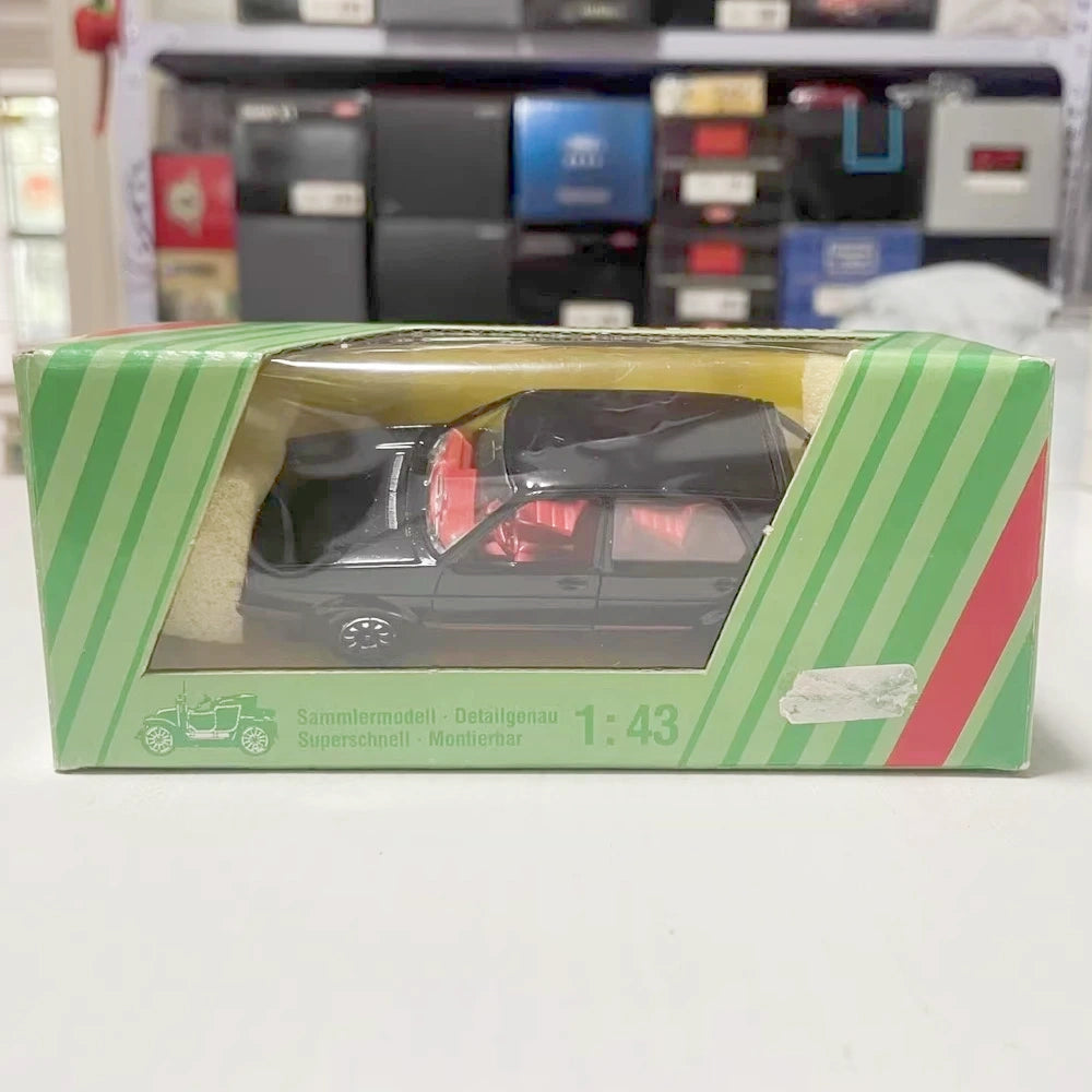 [Schabak] 1:43 Volkswagen 1985 Golf GTI MK2 Black Model Car Die-Cast