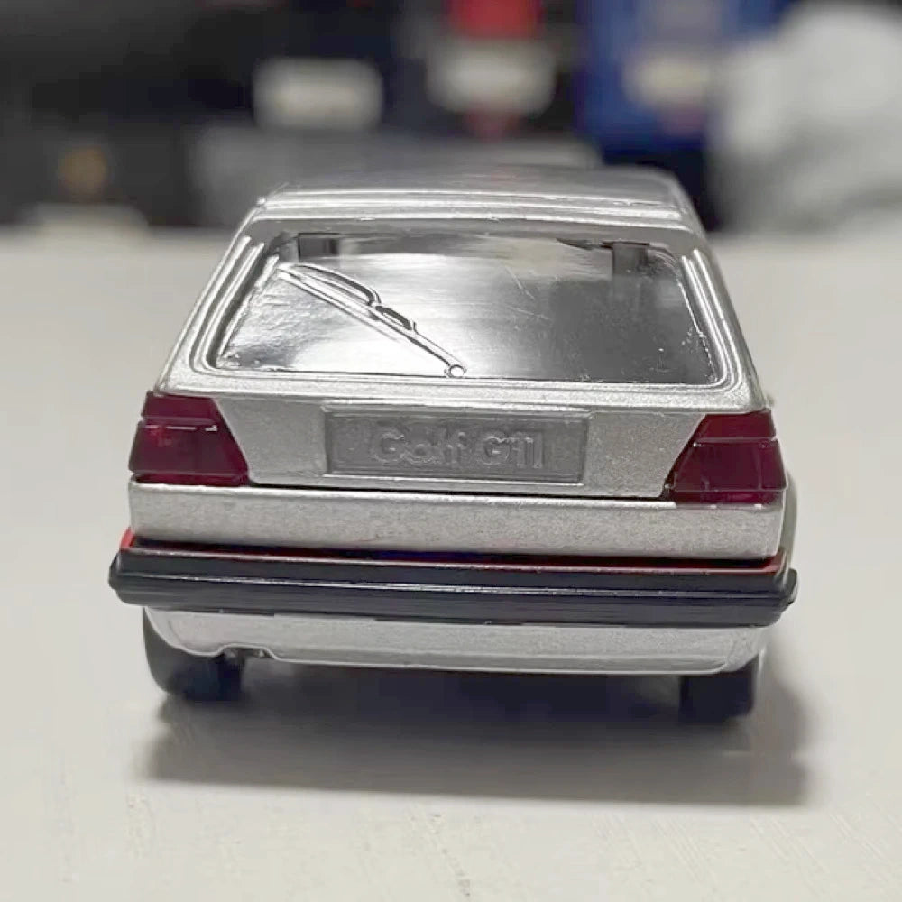 [Schabak] 1:43 Volkswagen 1985 Golf GTI MK2 Silver Model Car Die-Cast