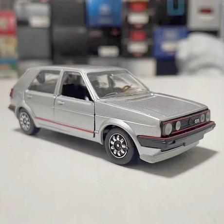 [Schabak] 1:43 Volkswagen 1985 Golf GTI MK2 Silver Model Car Die-Cast