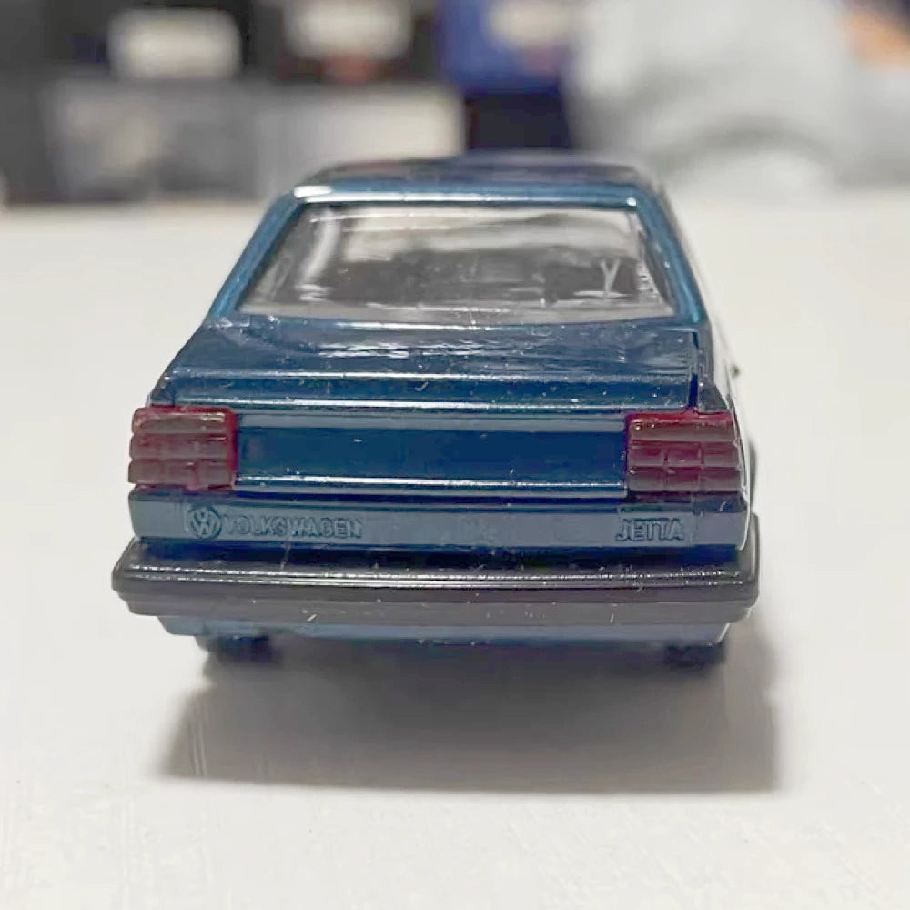 [Schabak] 1:43 Volkswagen 1985 Jetta MK2 blå modellbil Die-Cast