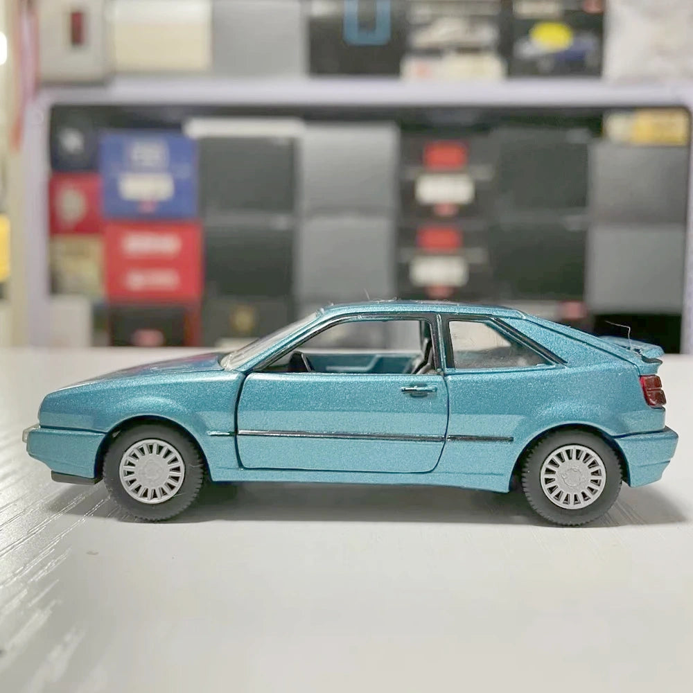 [Schabak] 1:43 Volkswagen 1989 Corrado G60 ブルー モデルカー Die-Cast