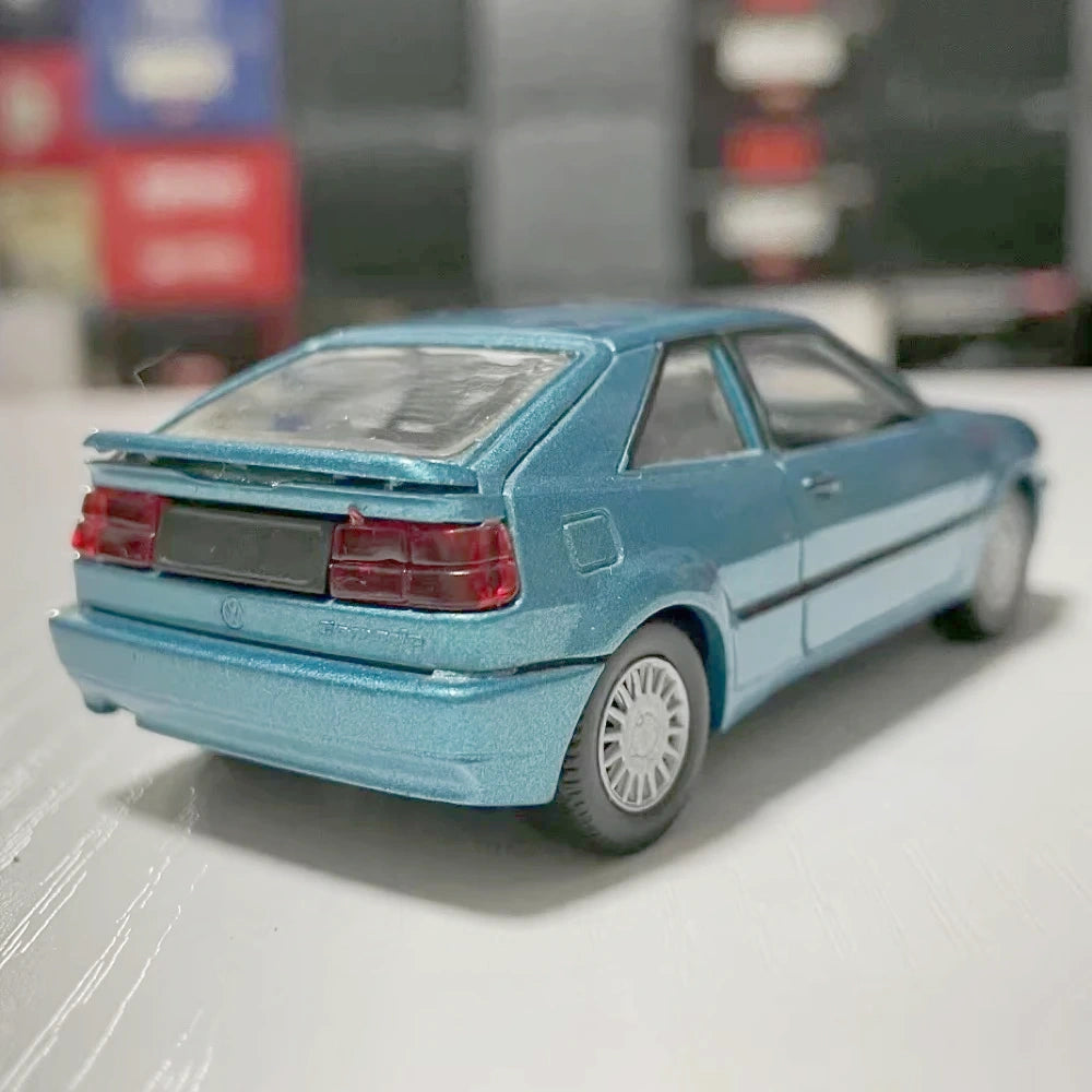 [Schabak] 1:43 Volkswagen 1989 Corrado G60 blu modellino di auto Die-Cast