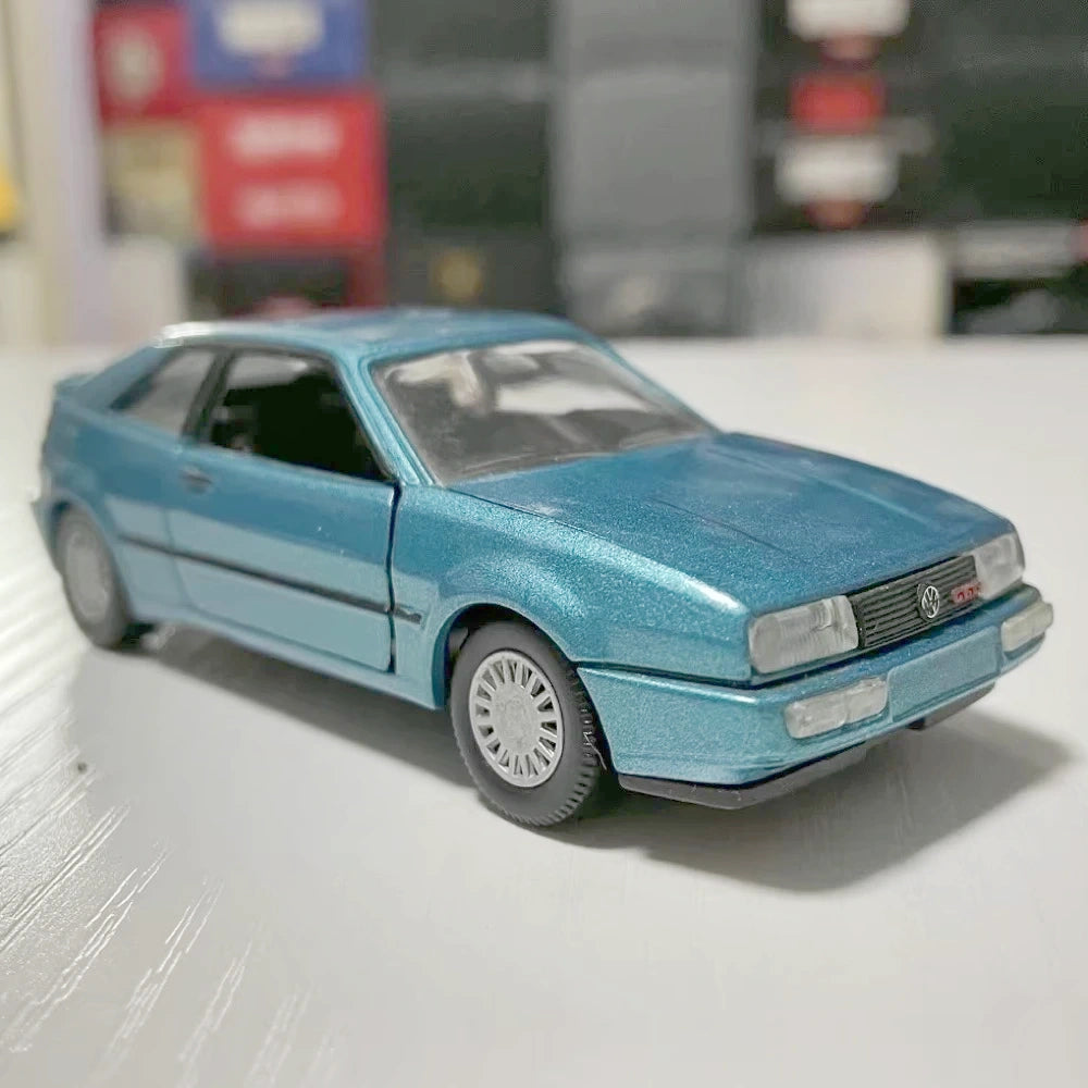 [Schabak] 1:43 Volkswagen 1989 Corrado G60 ブルー モデルカー Die-Cast