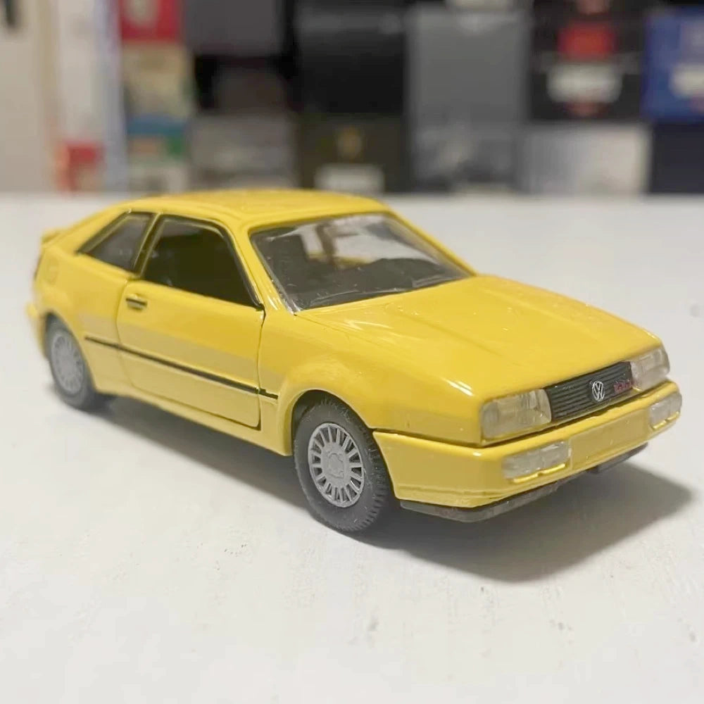 [Schabak] 1:43 Volkswagen 1989 Corrado G60 Yellow Model Car Die-Cast