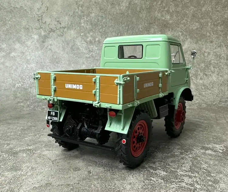 [Schuco] 1:18 Mercedes-Benz 1950s Unimog U401 Green Model Car Die-Cast