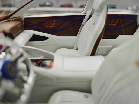 [Schuco] 1:18 Mercedes-Maybach 2018 Ultimate Luxury Concept Red Model Car Resin