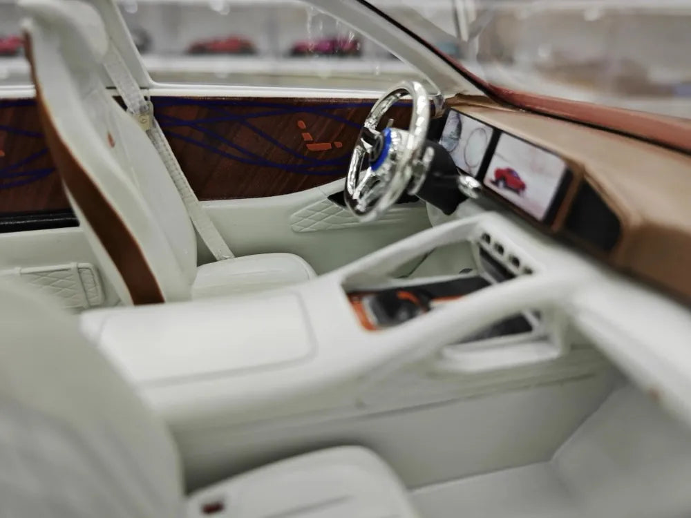 [Schuco] 1:18 Mercedes-Maybach 2018 Ultimate Luxury Concept Red Model Car Resin