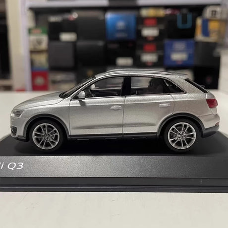 [Schuco] 1:43 Audi 2012 Q3 Silver Model Car Die-Cast
