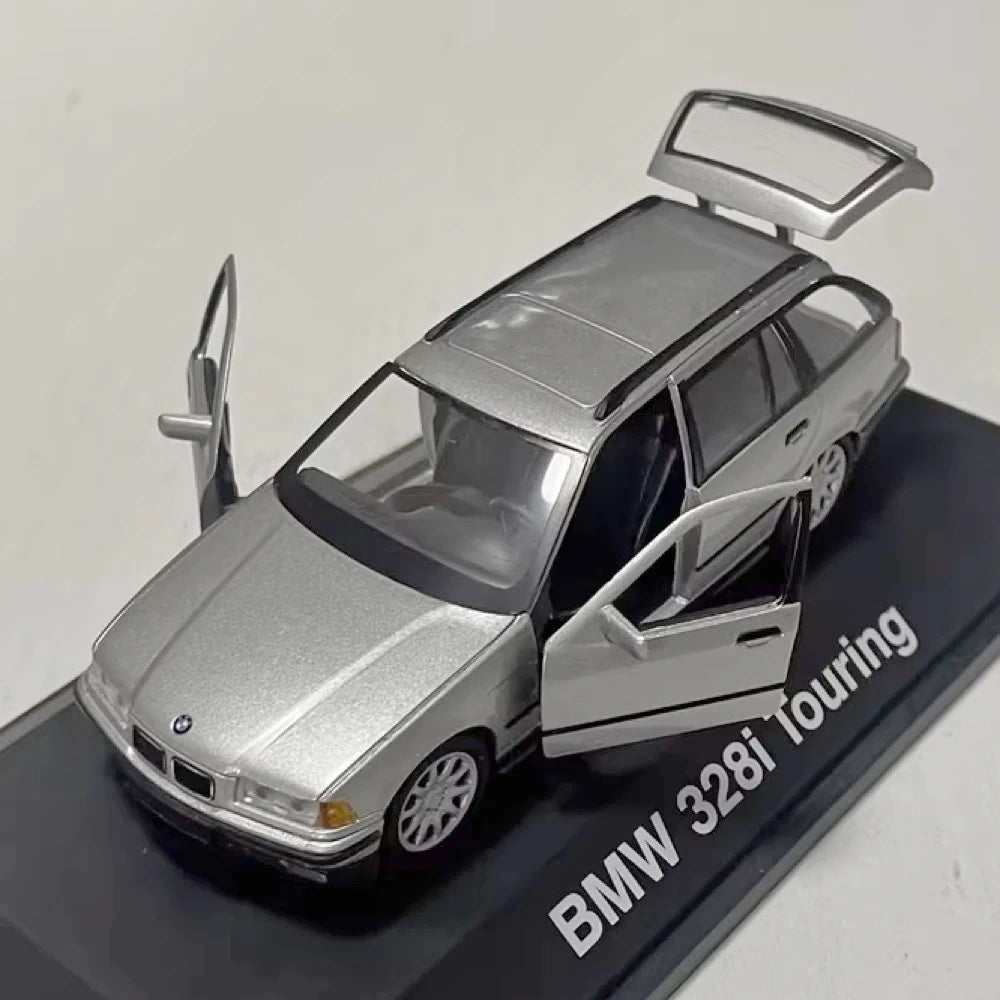 [Schuco] 1:43 BMW 1996 E36 328i Touring argento modellino di auto Die-Cast