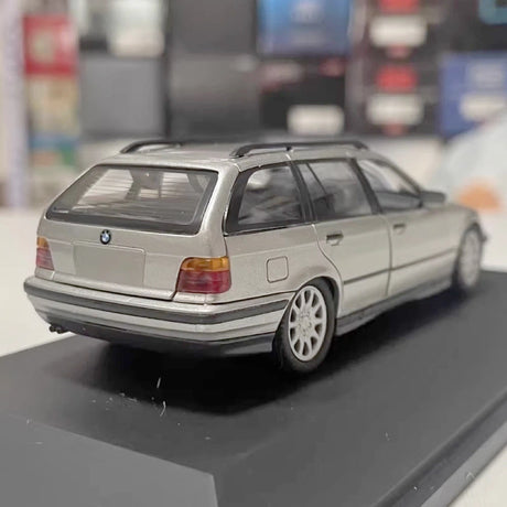 [Schuco] 1:43 BMW 1996 E36 328i Touring Silver Model Car Die-Cast