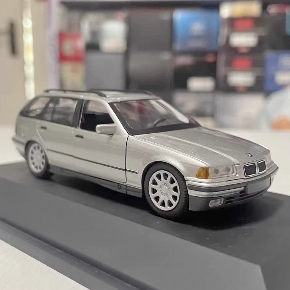 [Schuco] 1:43 BMW 1996 E36 328i Touring hopea pienoismalli Die-Cast