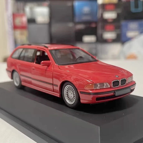 [Schuco] 1:43 BMW 1997 E39 528i Touring Red Model Car Die-Cast