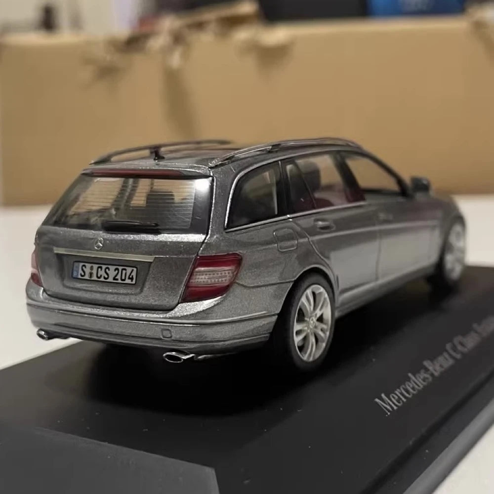 [Schuco] 1:43 Mercedes-Benz 2007 C200 S204 Gray Model Car Die-Cast