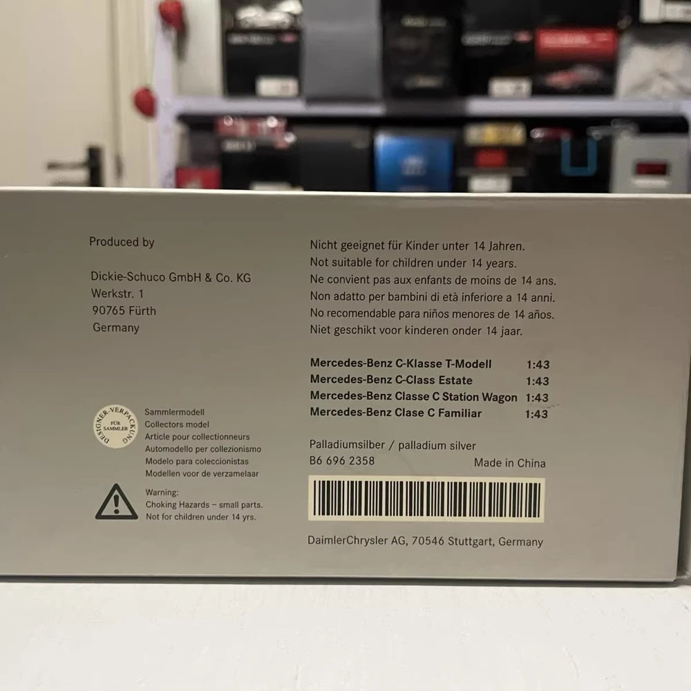 [Schuco] 1:43 Mercedes-Benz 2007 C200 S204 Gray Model Car Die-Cast