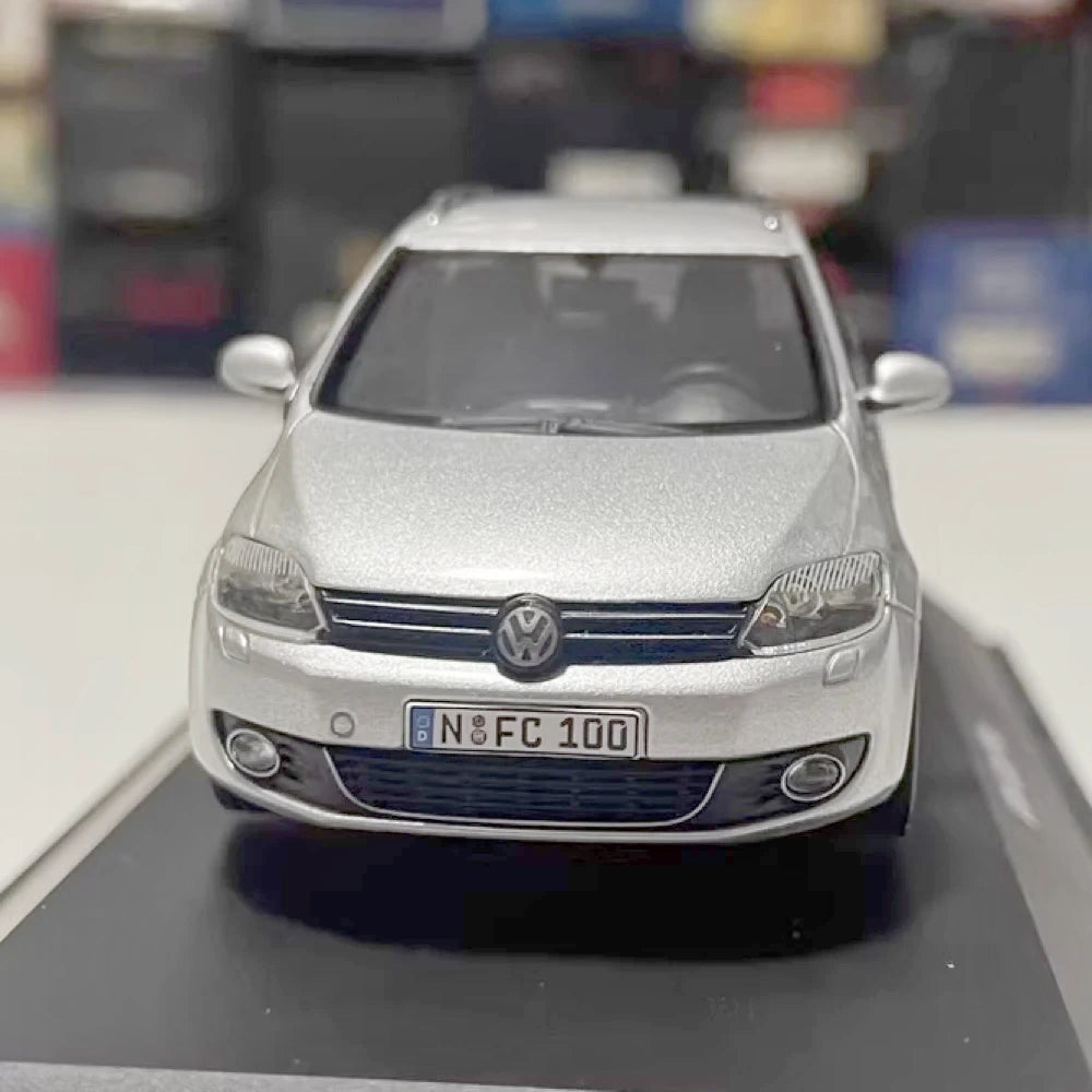[Schuco] 1:43 Volkswagen 2009 Golf Plus Silver Model Car Die-Cast