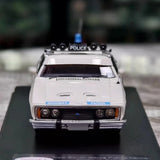 [Signal 1] 1:43 Ford 1977 Falcon Police Model Car Resin