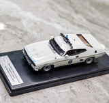 [Signal 1] 1:43 Ford 1977 Falcon Police Model Car Resin