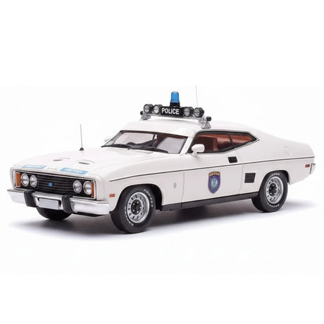[Signal 1] 1:43 Ford 1977 Falcon Police Model Car Resin