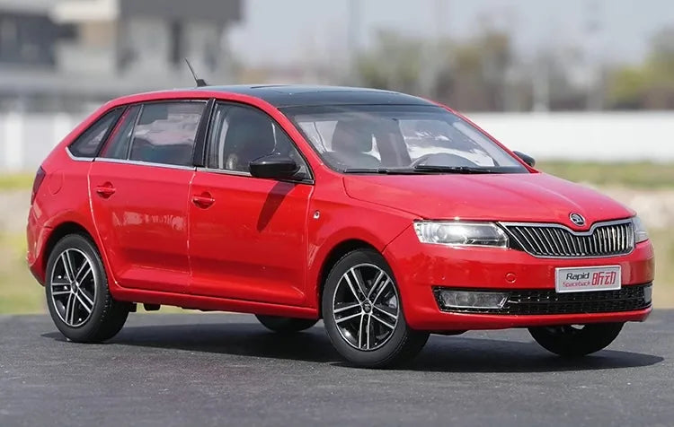 1:18 Skoda 2013 Rapid Spaceback Die Cast Model Car