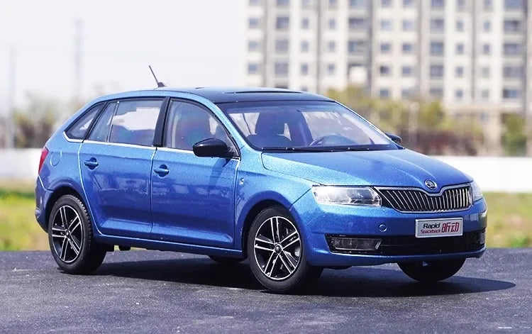 1:18 Skoda 2013 Rapid Spaceback Die Cast Model Car