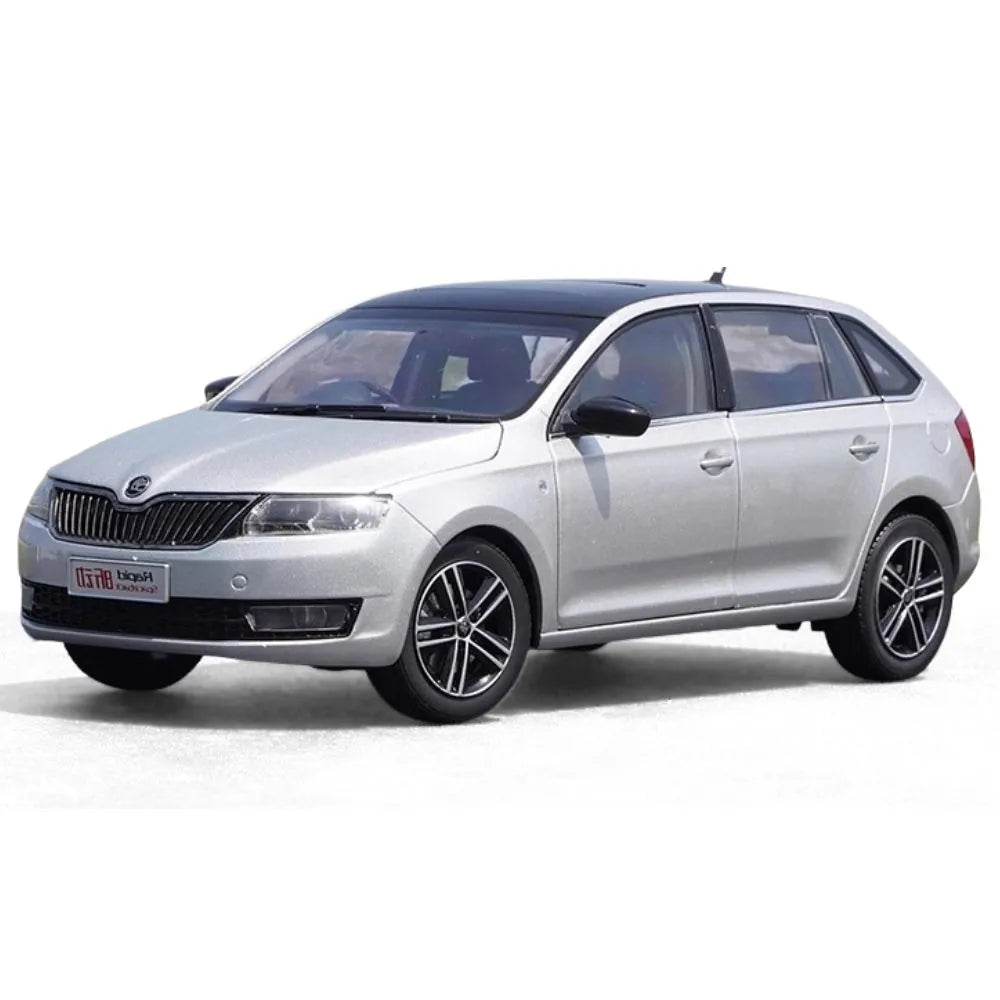 1:18 Skoda 2013 Rapid Spaceback Die Cast Model Car