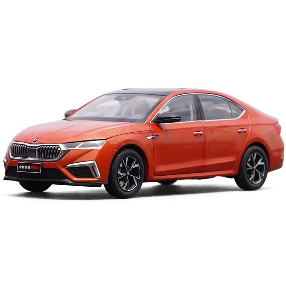1:18 Skoda 2021 Octavia Die Cast Model Car