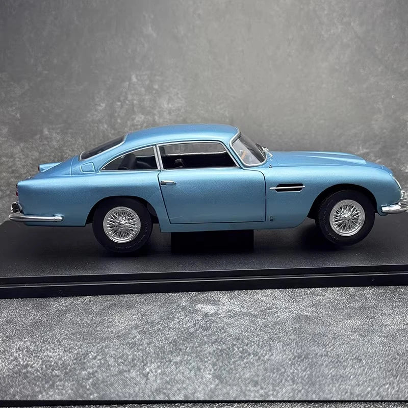 [Solido] 1:18 Aston Martin 1963 DB5 Blue Model Car Die-Cast