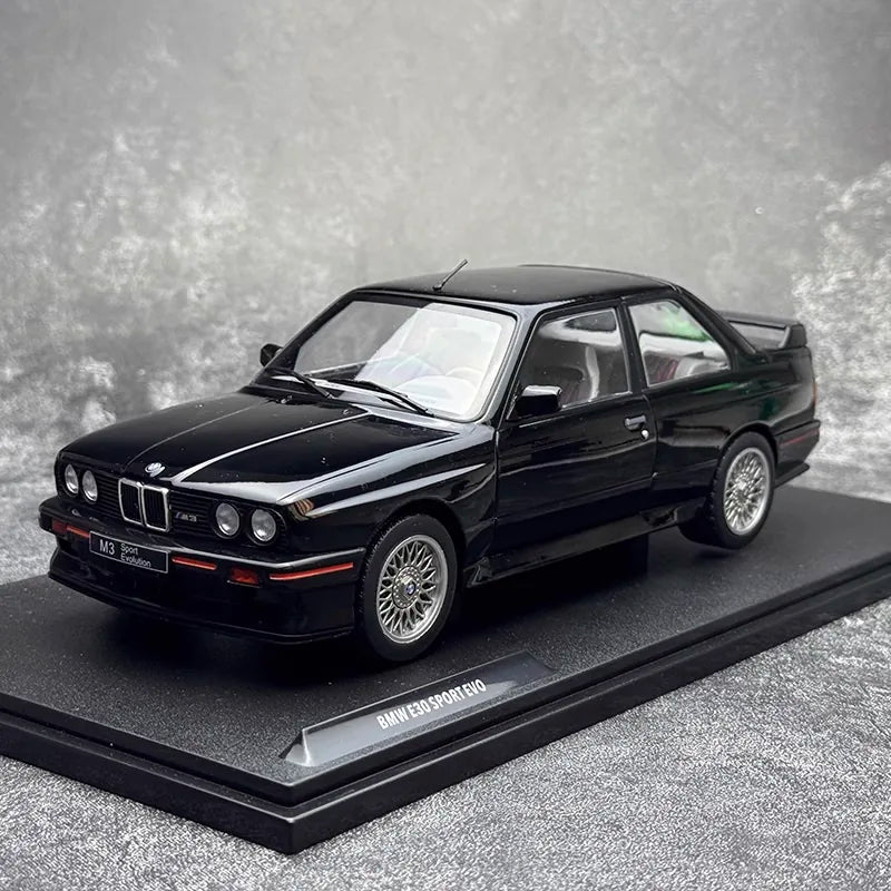 [Solido] 1:18 BMW 1990 E30 M3 Sport Evo Black Model Car Die-Cast