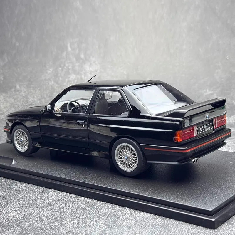 [Solido] 1:18 BMW 1990 E30 M3 Sport Evo Black Model Car Die-Cast