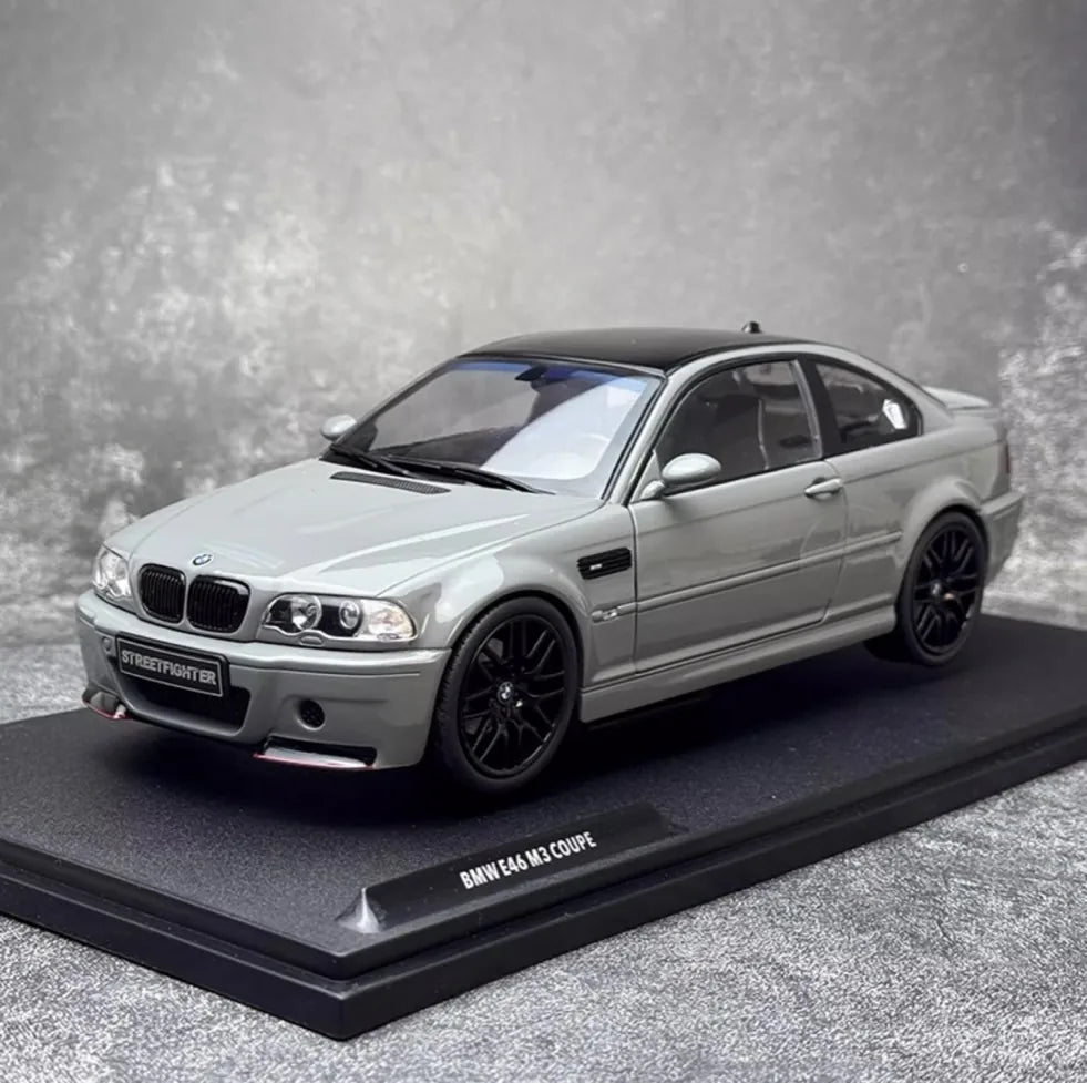 [Solido] 1:18 BMW 2003 E46 M3 CSL グレー モデルカー Die-Cast