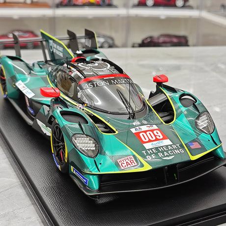 Aston Martin 2025 Valkyrie AMR-LMH #009 1:18 Sammelmodell aus Harz von Spark – siehe 10