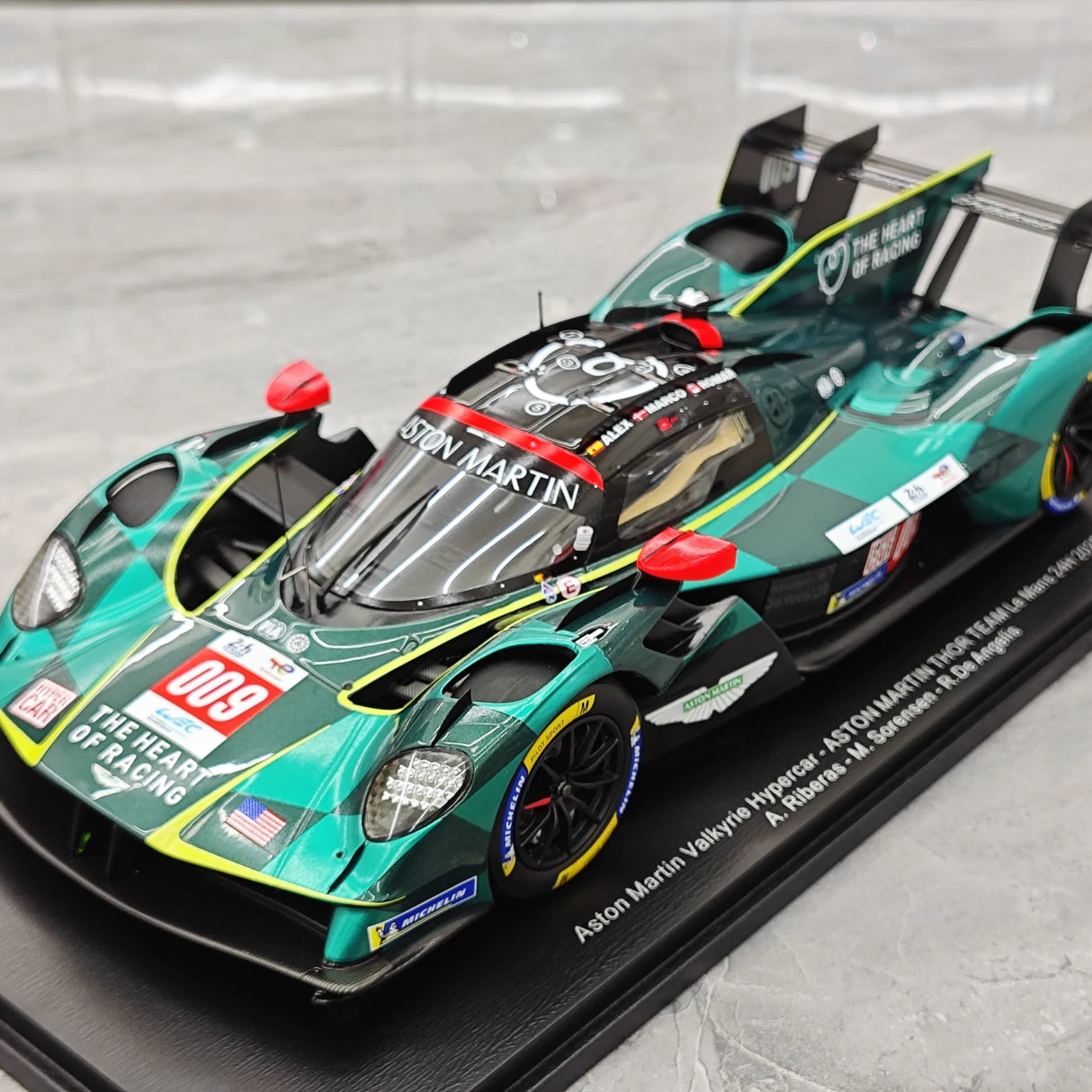 Aston Martin 2025 Valkyrie AMR-LMH #009 1:18 modello collezionabile in resina di Spark - vedi 4