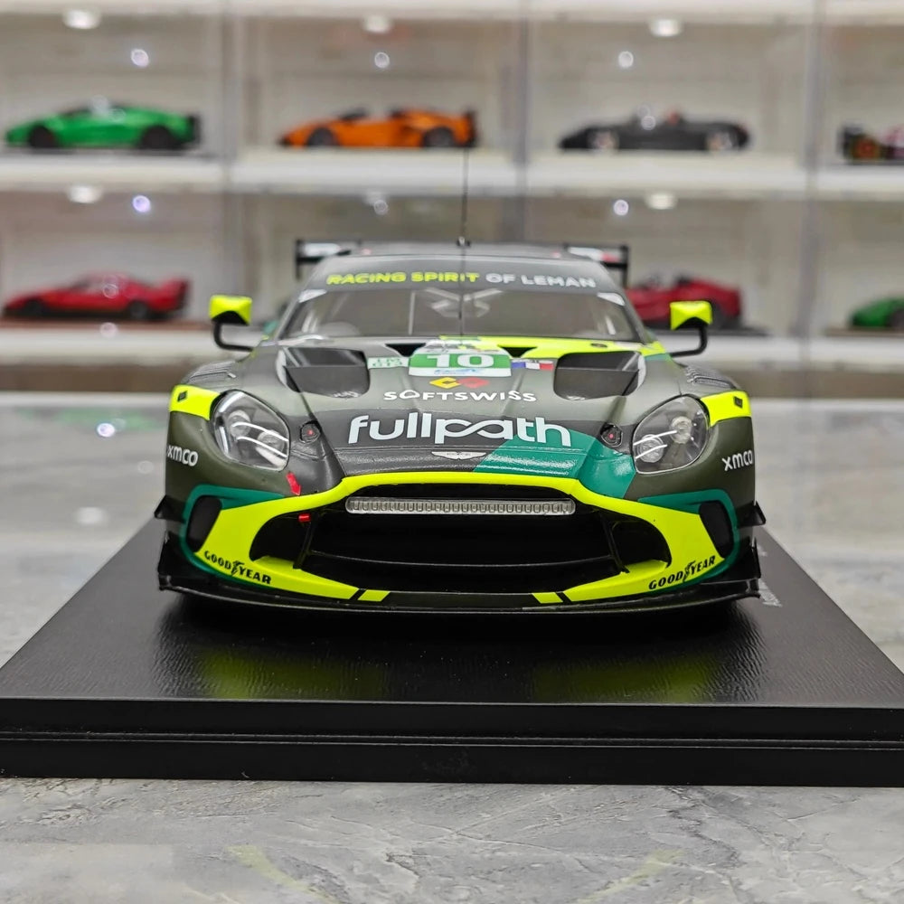 1:18 Aston Martin 2025 Vantage AMR LMGT3 #10 Le Mans model car by Spark - view 1