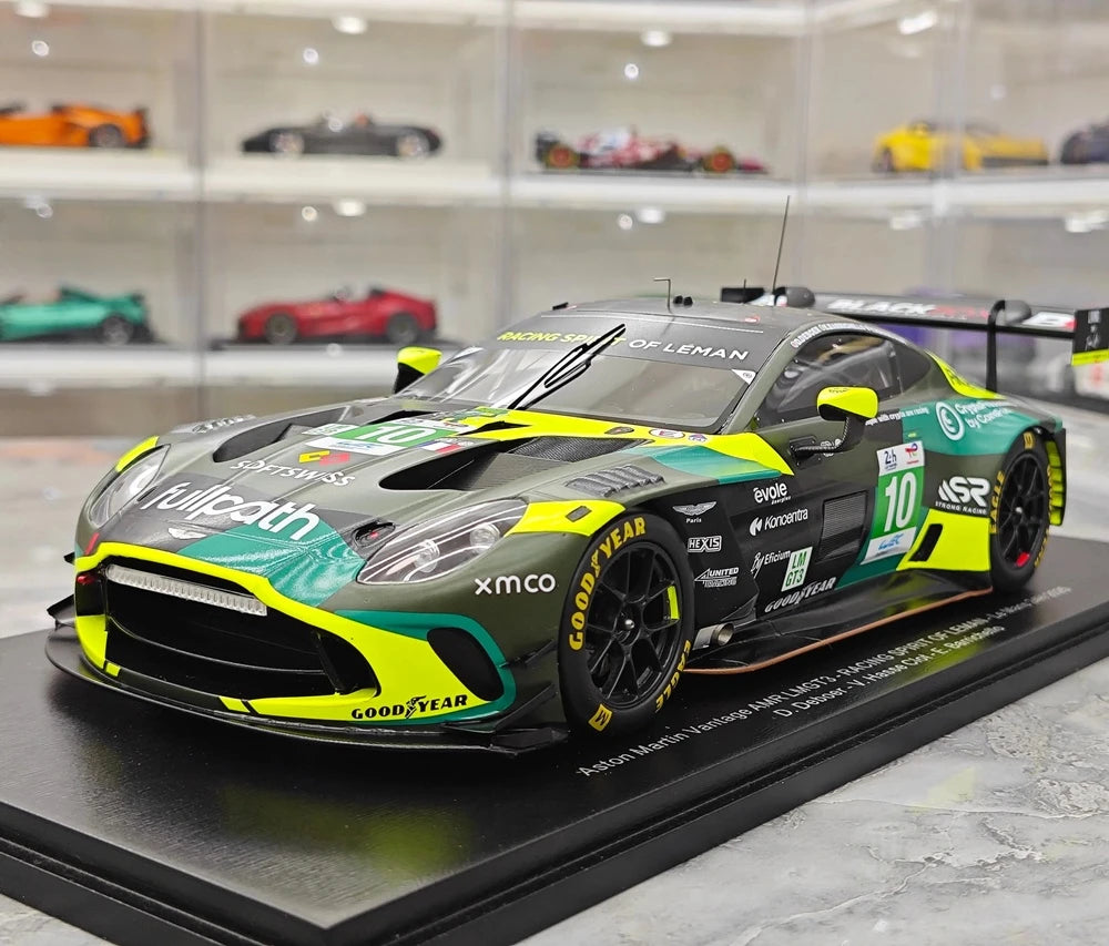 1:18 Aston Martin 2025 Vantage AMR LMGT3 #10 Le Mans model car by Spark - view 3