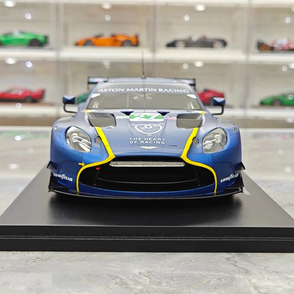 1:18 Aston Martin 2025 Vantage AMR LMGT3 #27 Le Mans model car by Spark - view 1