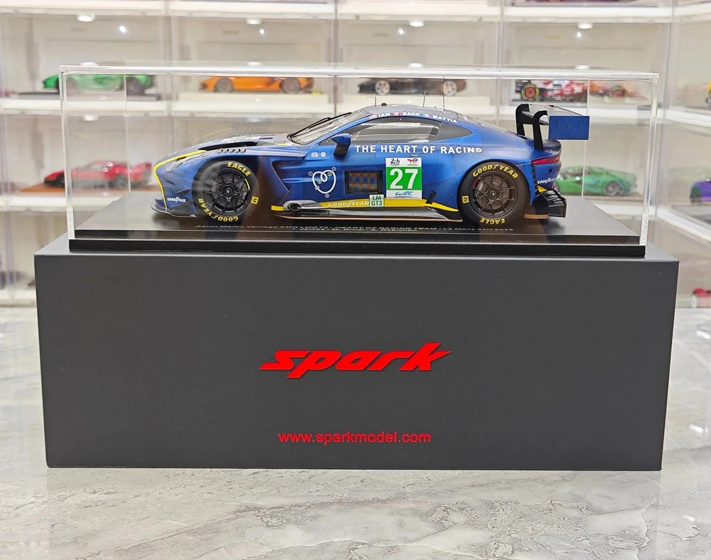 1:18 Aston Martin 2025 Vantage AMR LMGT3 #27 Le Mans model car by Spark - view 14