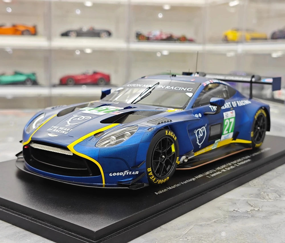 1:18 Aston Martin 2025 Vantage AMR LMGT3 #27 Le Mans model car by Spark - view 3