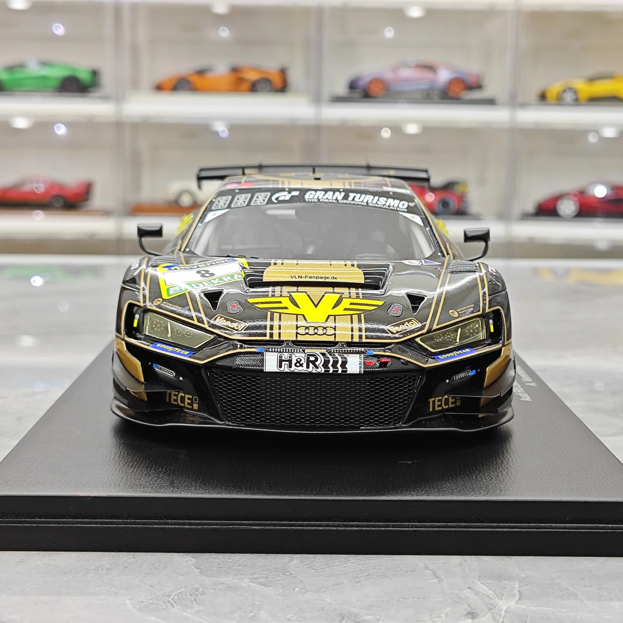 Audi 2025 R8 LMS GT3 EVO II #8 1:18 modello collezionabile in resina Nurburgring 24h di Spark - vista 1