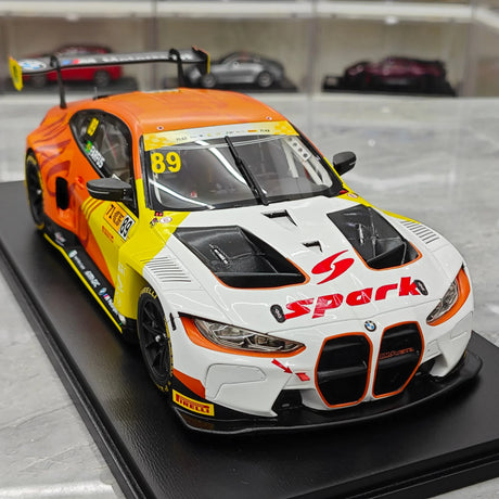 Spark BMW 2024 M4 GT3 1:18 – Sammelobjekt-Harz-Modell-Harz