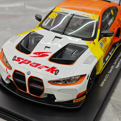 Spark BMW 2024 M4 GT3 1:18 – Sammelobjekt-Harz-Modell-Harz